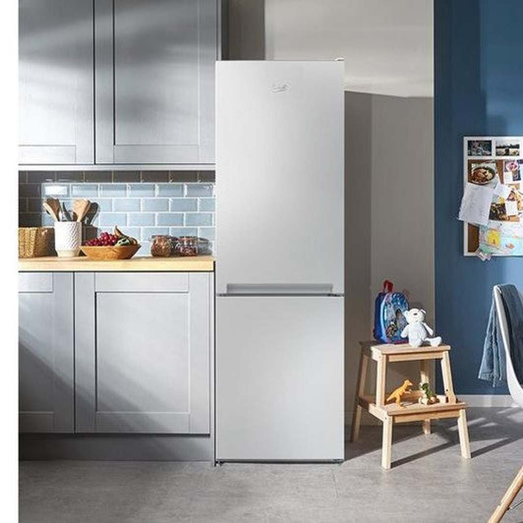 Beko 60/40 Fridge Freezer - White | CSG4571W Beko Fridge Freezer Ben Sweeney Electrical Euronics