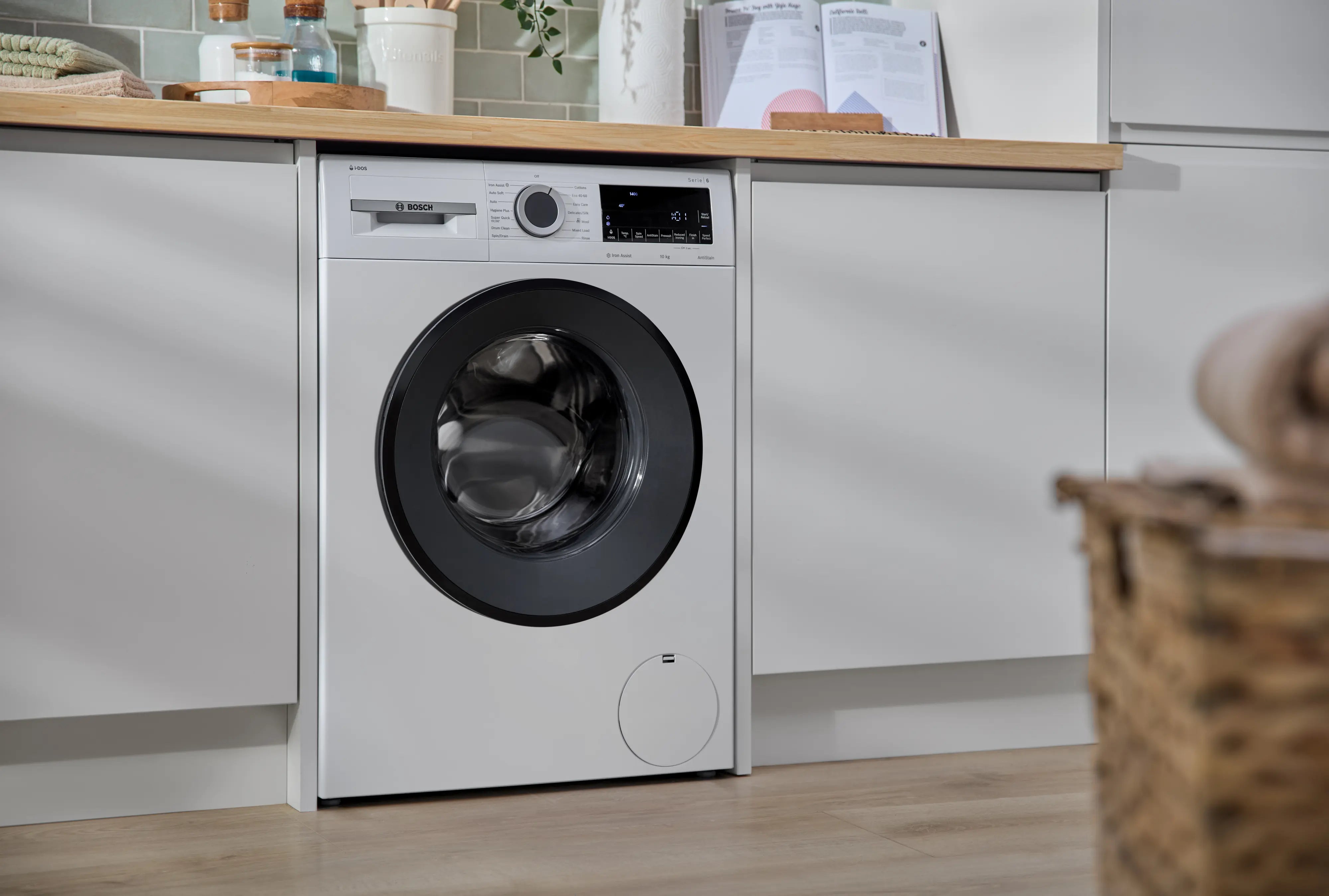 Bosch Series 6 10kg Freestanding Washing Machine | WGG254F1GB
