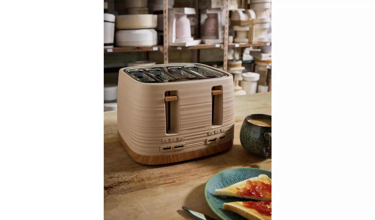 Morphy Clay 4-Slice Toaster