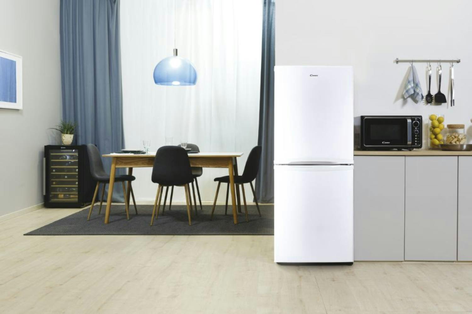 Candy 185 L Freestanding Fridge Freezer White