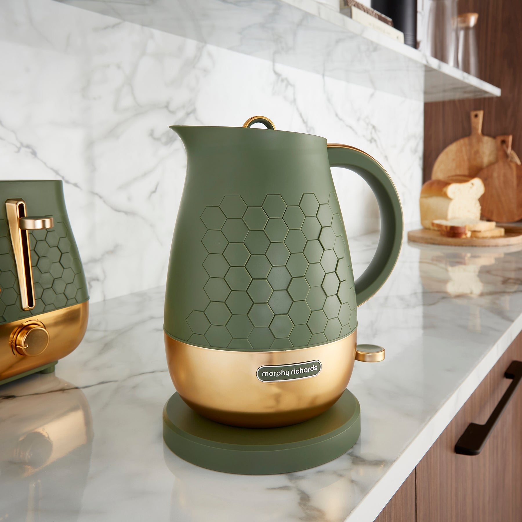 Morphy Richards Cassini 1.7L Jug Kettle – Olivine Green & Gold