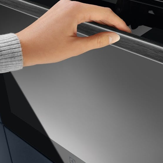 Electrolux Built in Single Oven | EOD6C46K2 Electrolux Oven Ben Sweeney Electrical Euronics