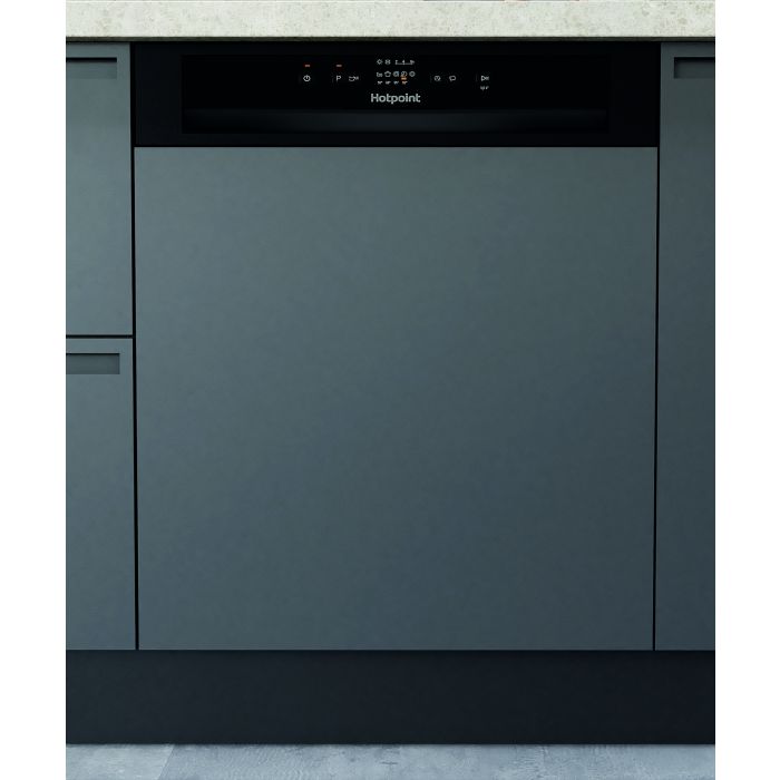 Hotpoint 60 cm Semi-Integrated Dishwasher – Black, 14 Place Settings