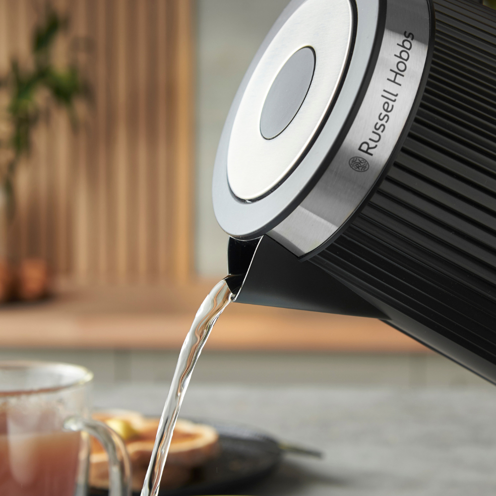 RUSSELLHOBBS 1.7LITRE JUG KETTLE - BLACK - BRONTE