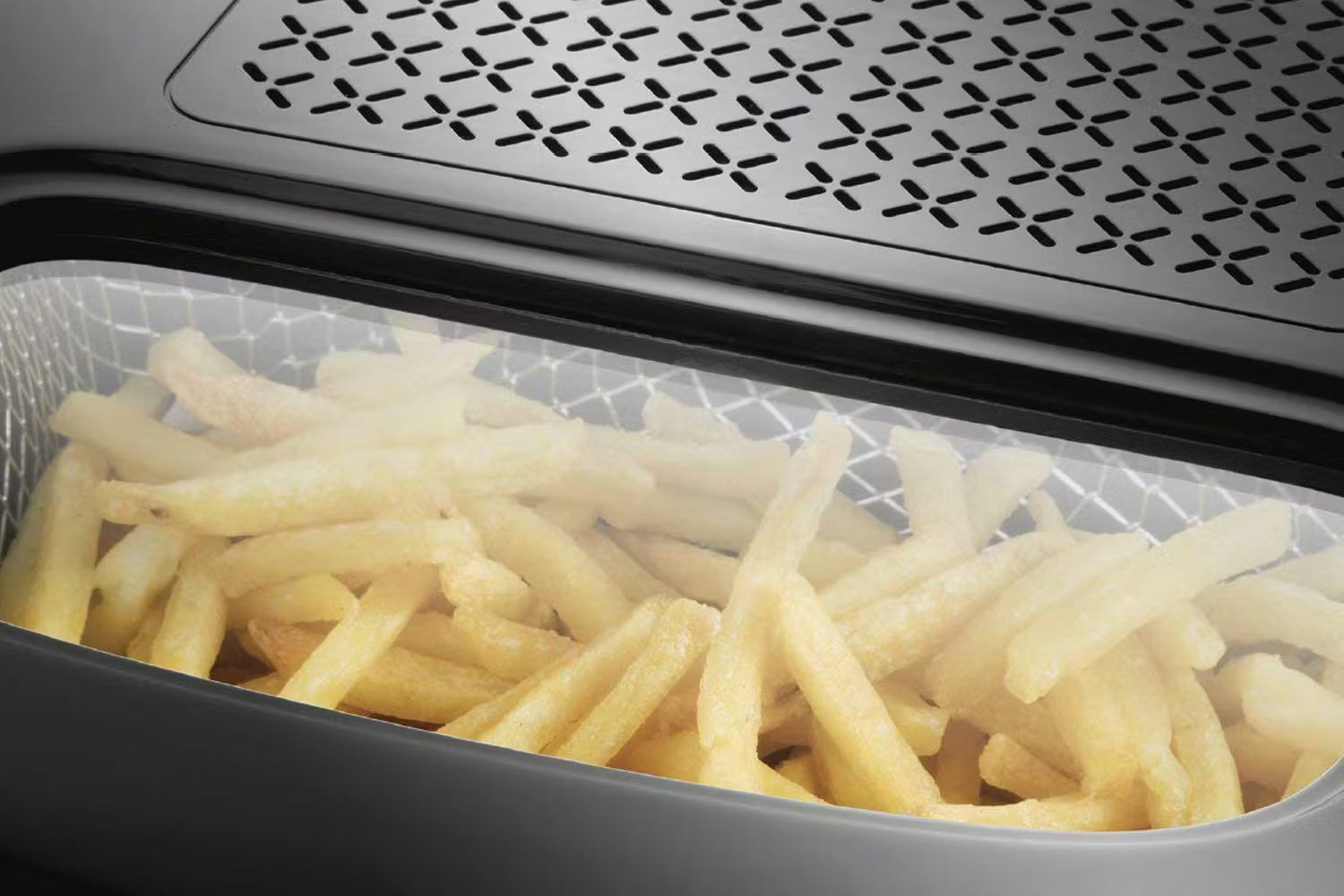 Russell Hobbs 2.5L Maxi Deep Fryer | 24570 | Black
