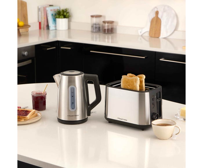 RUSSELL HOBBS 1.7LITRE KETTLE - BRUSHED STEEL FINISH | 27380