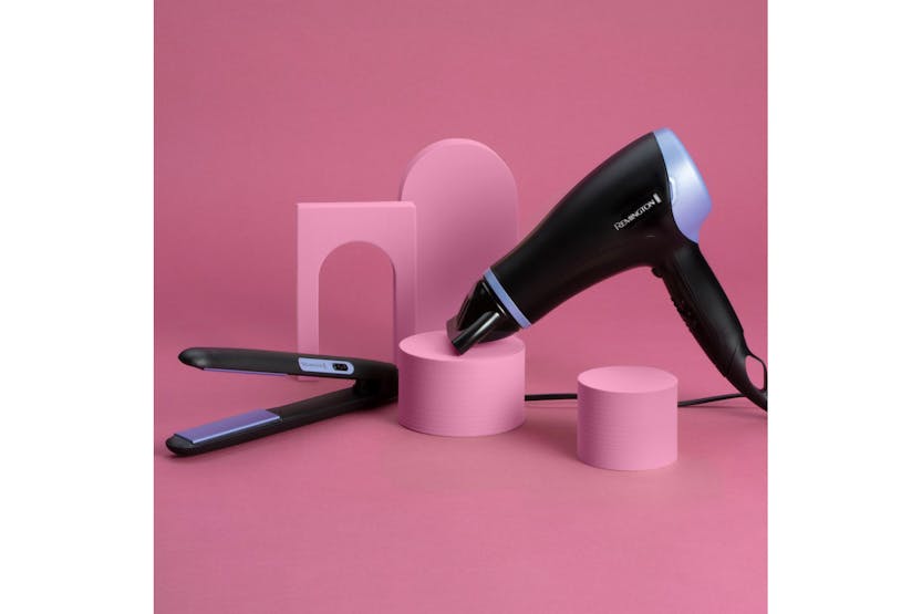 Remington Style Essentials Dryer & Straightener Gift Pack | D3016GP