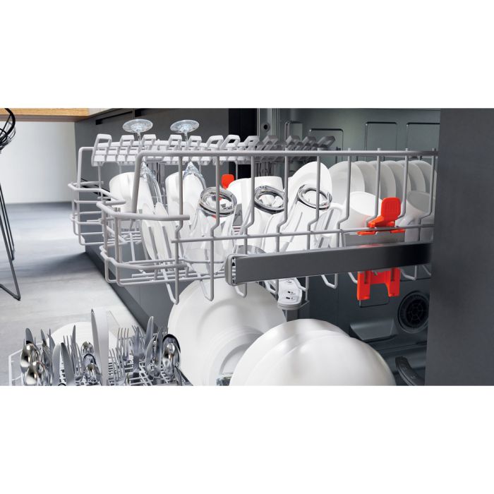 Hotpoint 60 cm Semi-Integrated Dishwasher – Black, 14 Place Settings