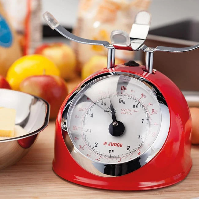 Judge Kitchen 5.0kg Traditional Scale - Red | TC346